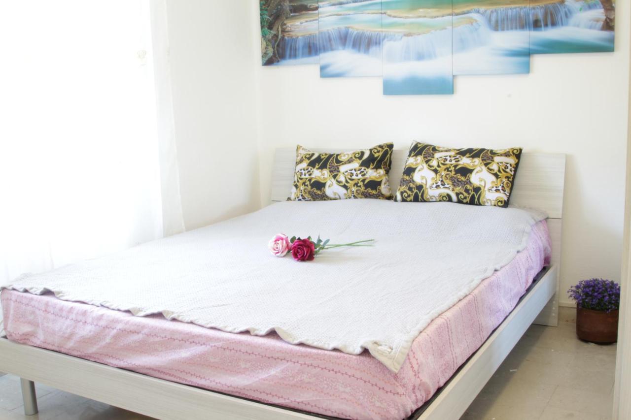 קררה Villa Chiara Affitta Camere מראה חיצוני תמונה