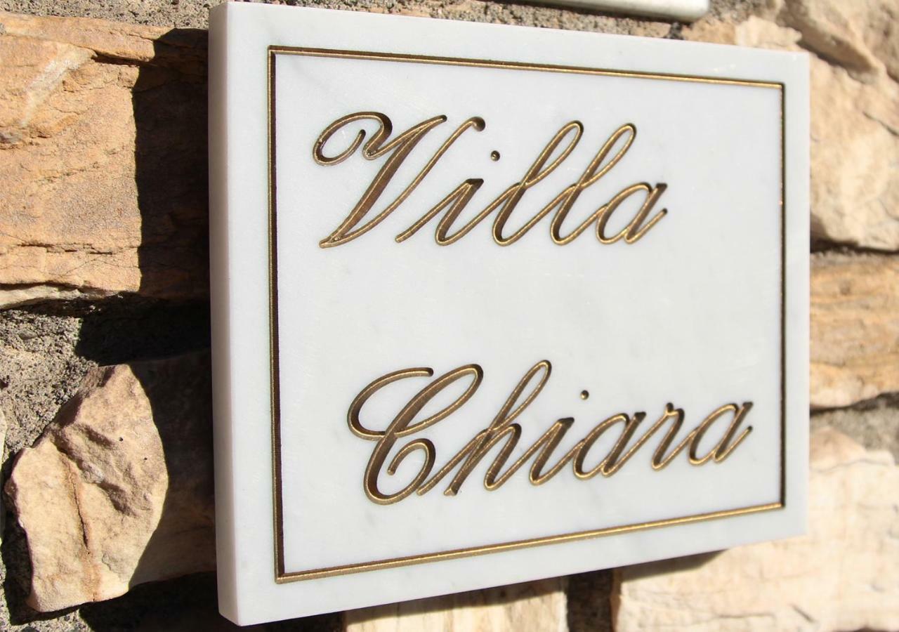 קררה Villa Chiara Affitta Camere מראה חיצוני תמונה
