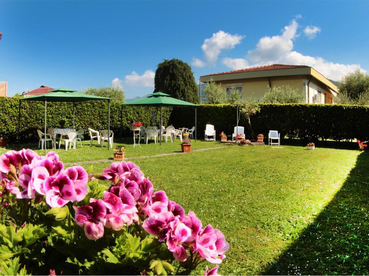 קררה Villa Chiara Affitta Camere מראה חיצוני תמונה